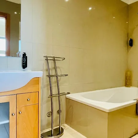 别墅 Branca By Check-in Portugal *